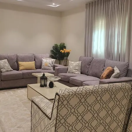 شقة كبيرة عائلية Vip حي الوادي Riyadh Exterior photo