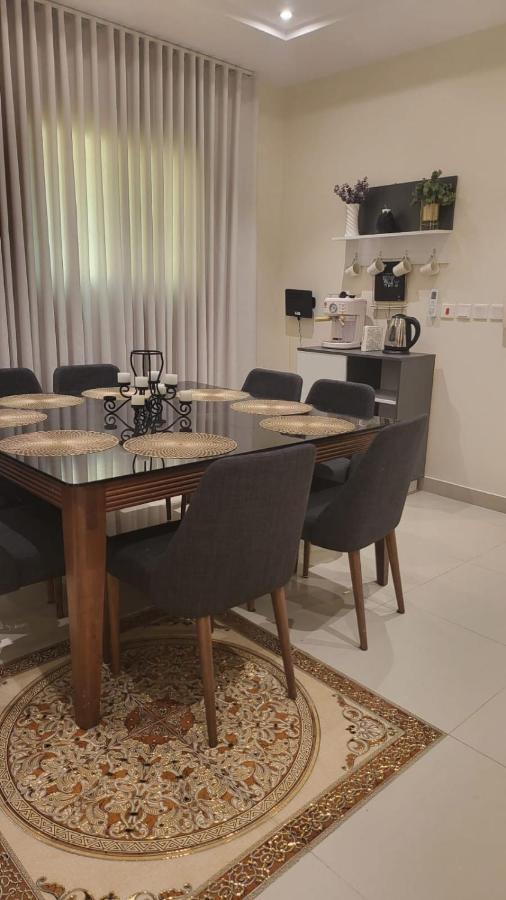 كبيرة عائلية Vip الوادي अपार्टमेंट Riyadh