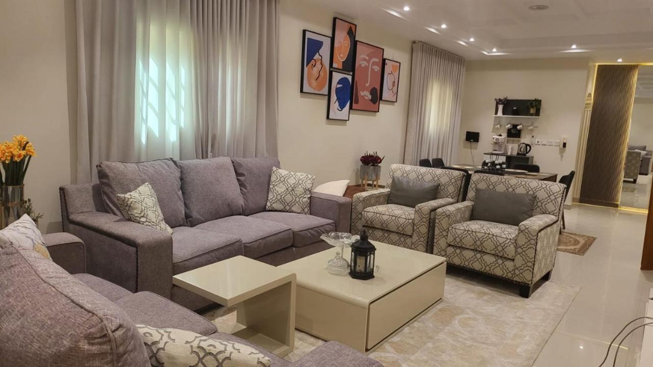 كبيرة عائلية Vip الوادي * Riyad